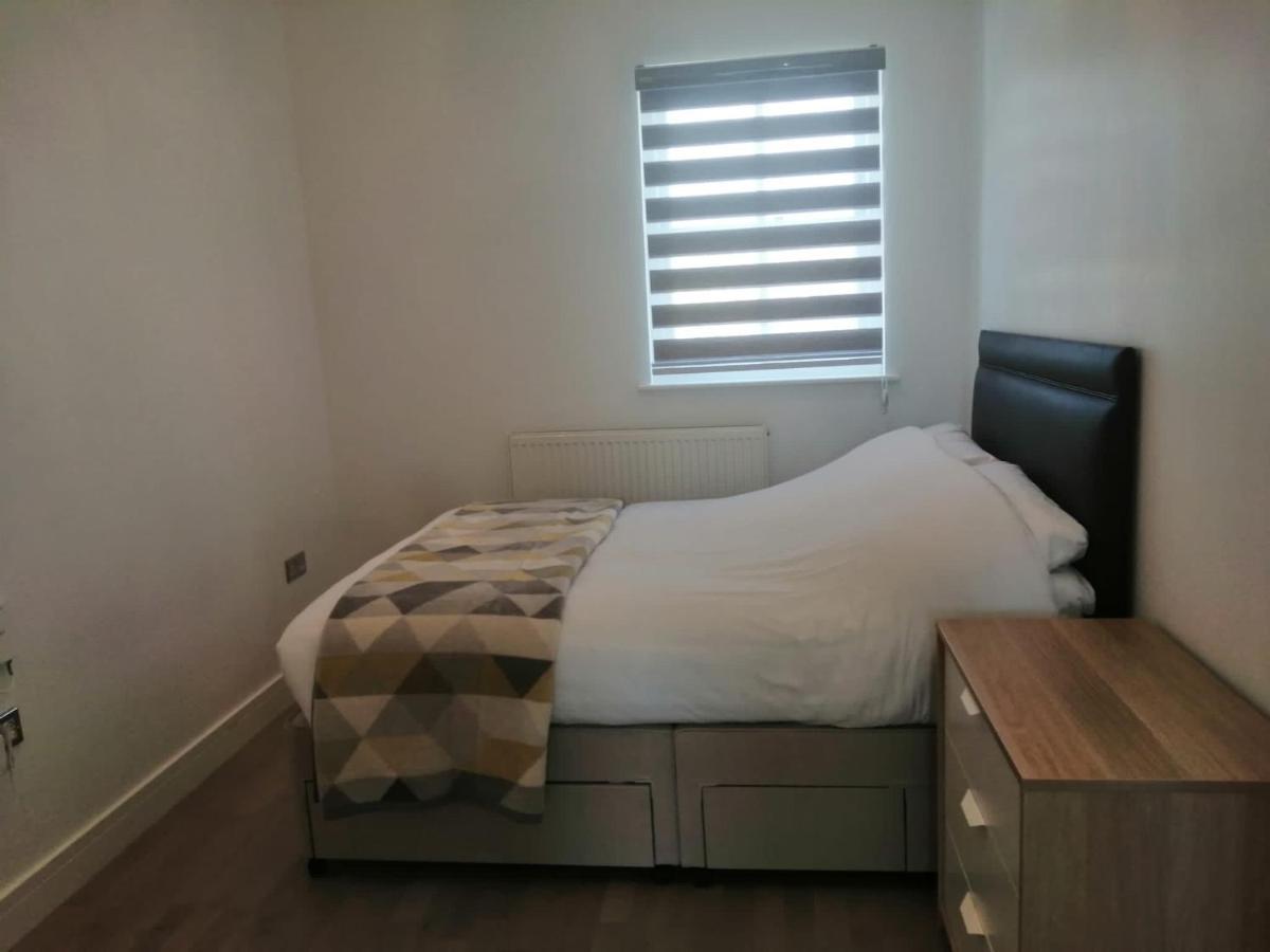 Apartment No 8 - Stay In Style In The Heart Of The Cathedral City. ترورو المظهر الخارجي الصورة